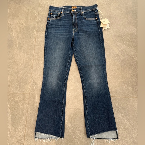 NWT MOTHER The Insider Crop Step Fray Teaming Up Size 28 dark wash high waisted - Picture 2 of 8